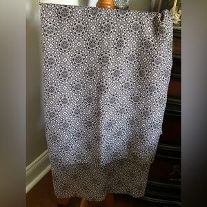 Geometric Patterned Scarf Sz 35/76”